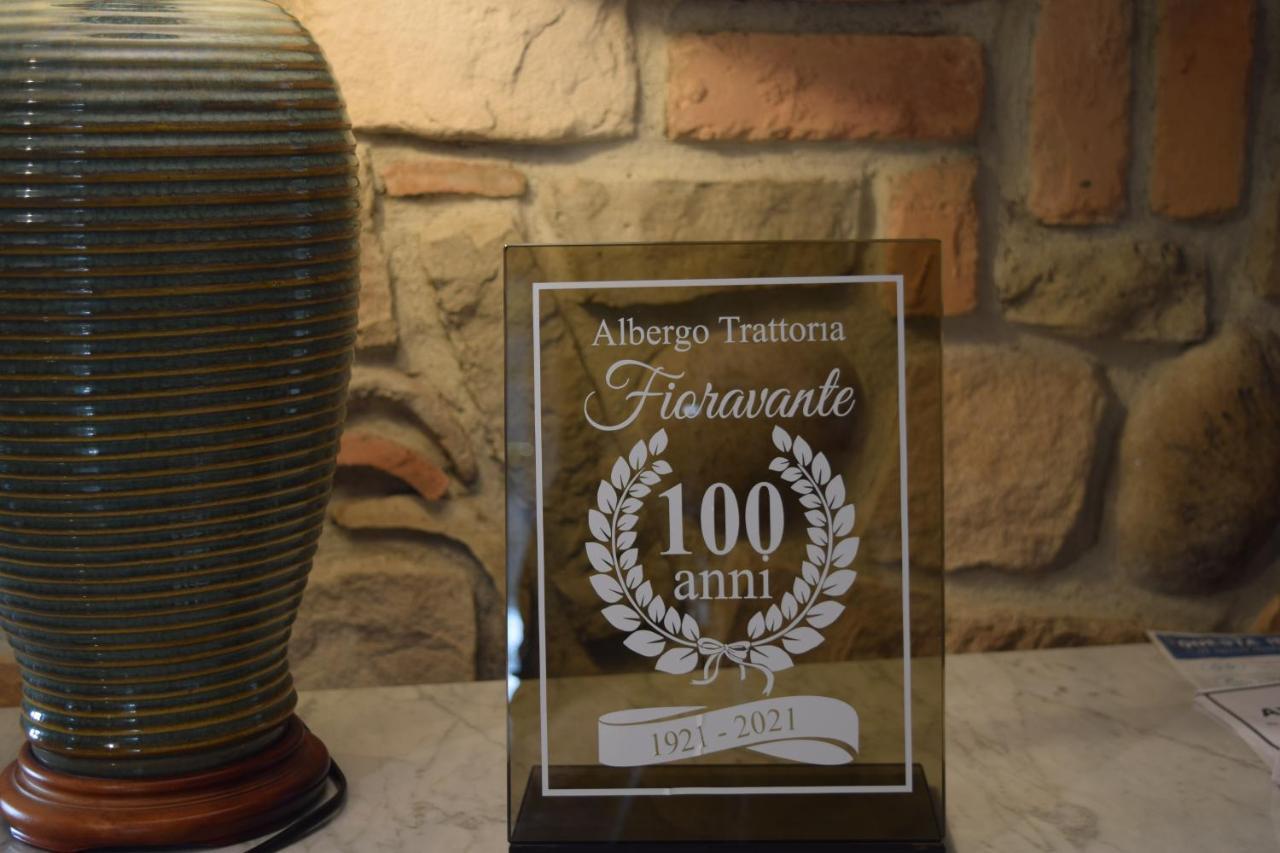 Albergo Trattoria Fioravante Peschiera del Garda Esterno foto