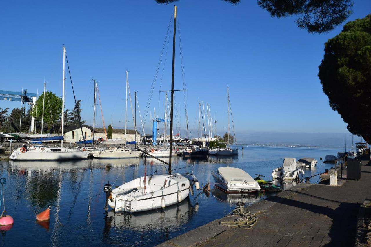 Albergo Trattoria Fioravante Peschiera del Garda Esterno foto