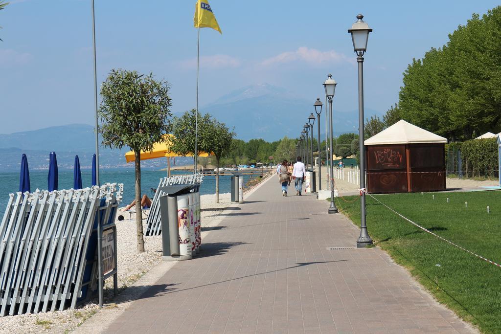 Albergo Trattoria Fioravante Peschiera del Garda Esterno foto