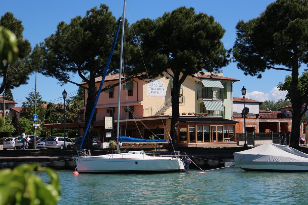 Albergo Trattoria Fioravante Peschiera del Garda Camera foto