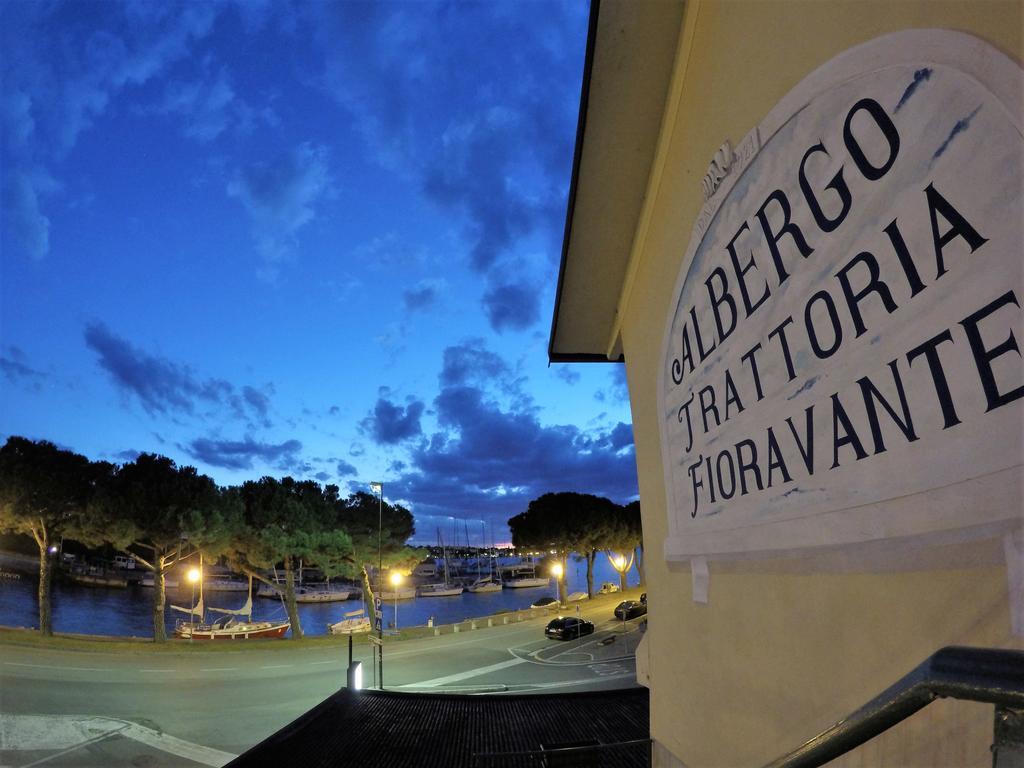 Albergo Trattoria Fioravante Peschiera del Garda Esterno foto