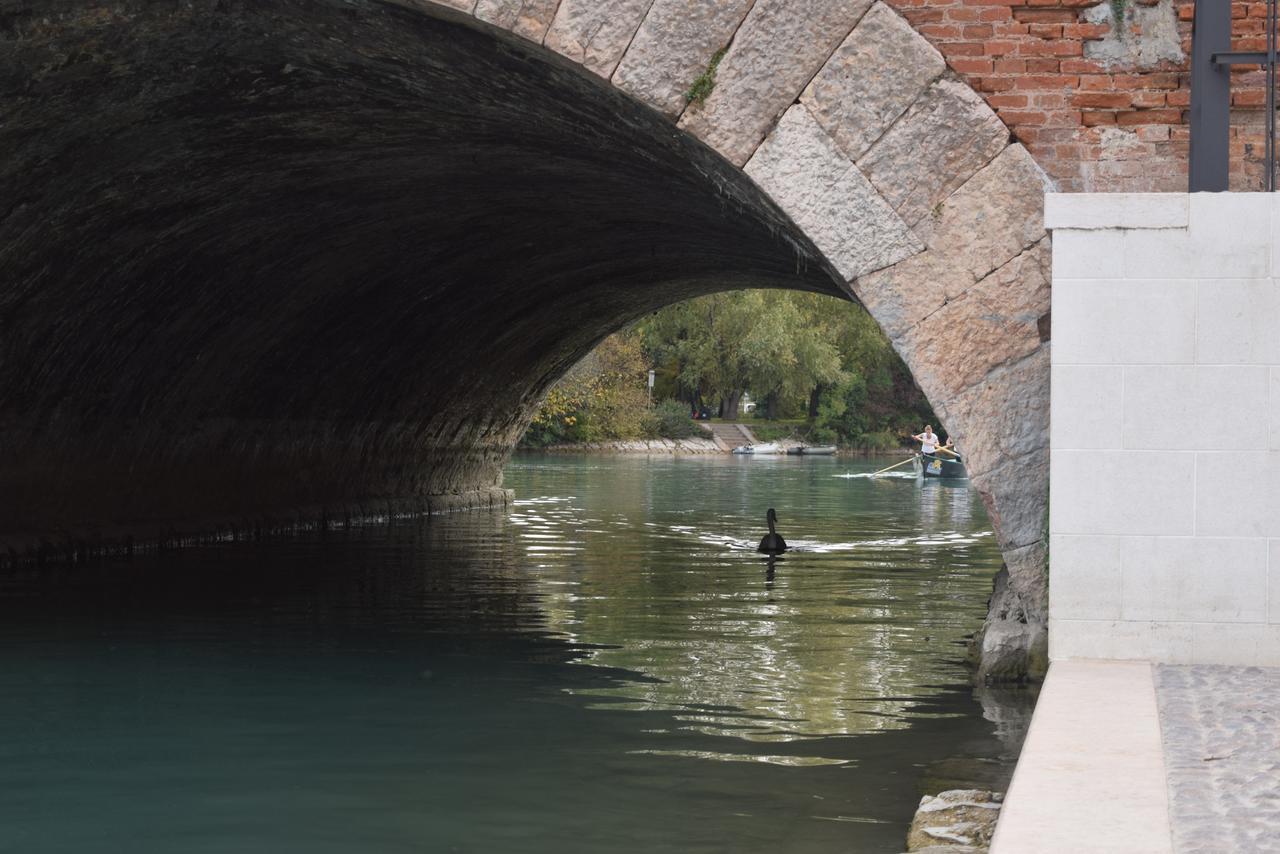 Albergo Trattoria Fioravante Peschiera del Garda Esterno foto
