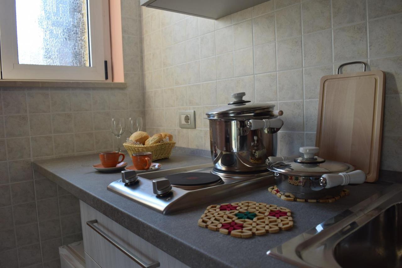 Albergo Trattoria Fioravante Peschiera del Garda Esterno foto
